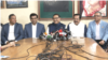  ঢাকার ধানমন্ডিতে আওয়ামী লীগ সভাপতির রাজনৈতিক কার্যালয়ে সংবাদ সম্মেলনে সড়ক পরিবহন ও সেতুমন্ত্রী ওবায়দুল কাদের। ৭ ডিসেম্বর, ২০২৩।