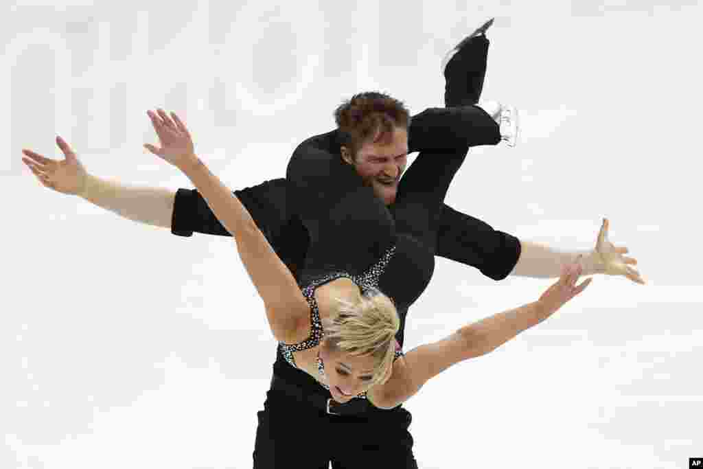 Britain&#39;s Lydia Smart and Harry Mattick perform in the pairs short program during the ISU European Figure Skating Championships in Kaunas, Lithuania.