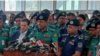 মেট্রোরেলের নিরাপত্তার দায়িত্বে থাকা এমআরটি পুলিশের কার্যক্রম পরিদর্শনে ঢাকা মেট্রোপলিটন পুলিশের কমিশনার হাবিবুর রহমান। ২১ অক্টোবর, ২০২৩।