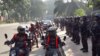 আইনশৃঙ্খলা রক্ষাকারী বাহিনীর পাশাপাশি আনসার ও বিজিবি মোতায়েন করা হয়েছে বাংলাদেশে। ৫ নভেম্বর, ২০২৩।