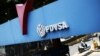 Foto de archivo. El logo de la petrolera estatal PDVSA en una estación de gasolina en Caracas, Venezuela Mayo 17, 2019. REUTERS/Ivan Alvarado.