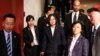 台湾总统蔡英文在纽约离开驻纽约台北经济文化办事处 （2019年7月11日）