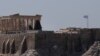 El templo del Partenón se ve sin visitantes cuando las altas temperaturas llevaron a las autoridades a cerrar el sitio arqueológico de la Acrópolis en Atenas, Grecia, el 4 de julio de 2019. REUTERS / Alkis Konstantinidis