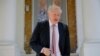 El diputado conservador Boris Johnson, favorito para suceder a Theresa May como jefa del Partido Conservador, deja una casa en Londres el 30 de mayo de 2019.