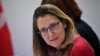 La Ministra de Relaciones Exteriores de Canadá, Chrystia Freeland, participa en una reunión bilateral con el Secretario de Estado de los EE. UU., Mike Pompeo, en la Lappi Areena en Rovaniemi, Finlandia. Foto de archivo.