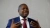 Le ministre sud-africain de la santé, Zweli Mkhize, s'adresse aux étudiants de l'Université d'Afrique du Sud (UNISA) à Roodeport, le 4 octobre 2017.