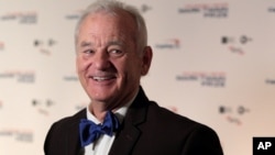 Bill Murray a su llegada al Centro Kennedy para las Artes Escénicas, en Washington, para recibir el premio Mark Twain a lo mejor del humor estadounidense. Washington, D.C., 23-10-16. Foto Owen Sweeney/Invision/AP.