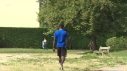 Jeunes migrants : lutter contre la précarité une fois majeurs