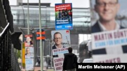 Germany European Elections Fragile Center