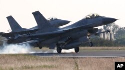 台湾空军的F16战机。（资料照）